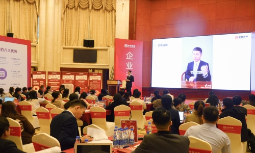 第二日课程回顾：赋能不停歇，老师一对一辅导，助力学员满载而归